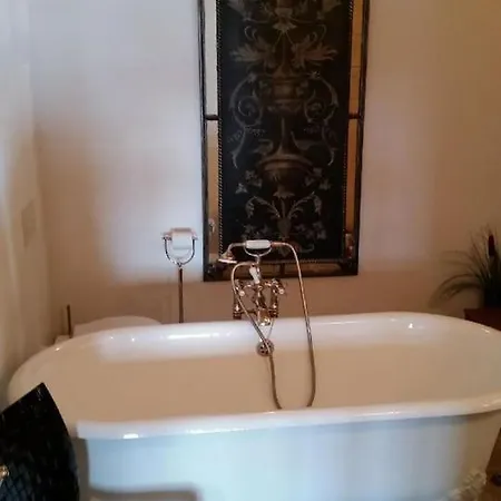 Beautiful Luxury By The River Апартаменты *
